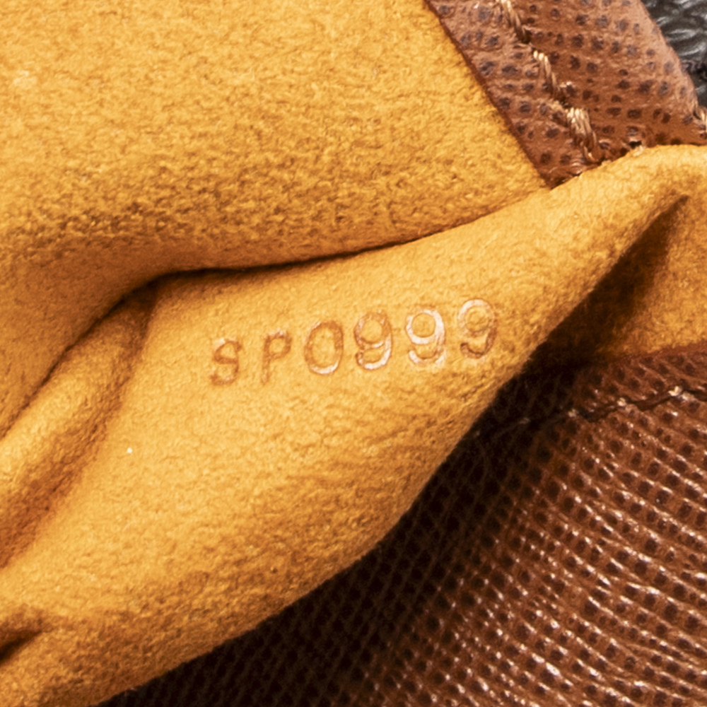 Louis Vuitton Musette Tango - Picture 10 of 10